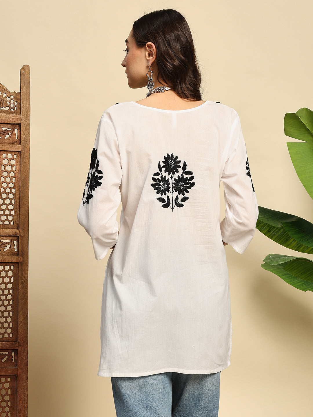 Women White & Black Handmade Chikankari Short Kurta