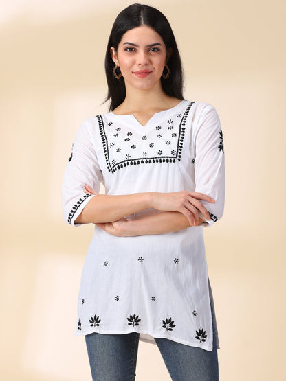 White embroidered Chikankari Cotton Kurta