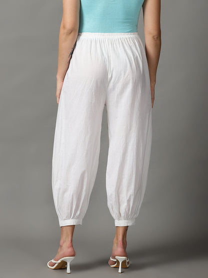 Women White Solid Cotton Cuff Pant